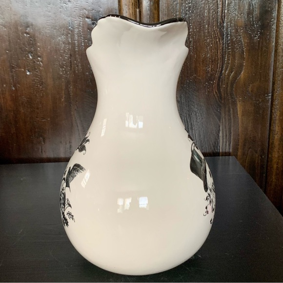 Spooky Night Dapper Skeletons 88oz Halloween Pitcher Skulls Flowers Crow - Picture 16 of 16